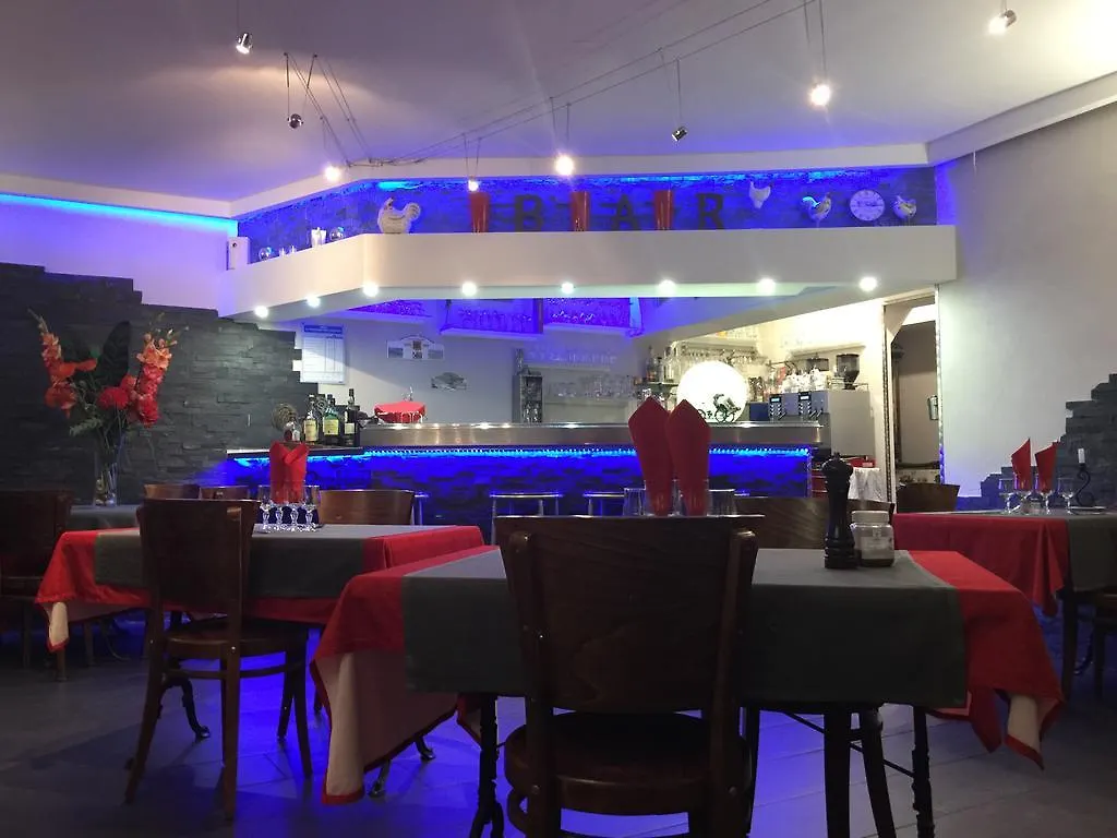 ** Hotel Le Signoret Sault Frankreich