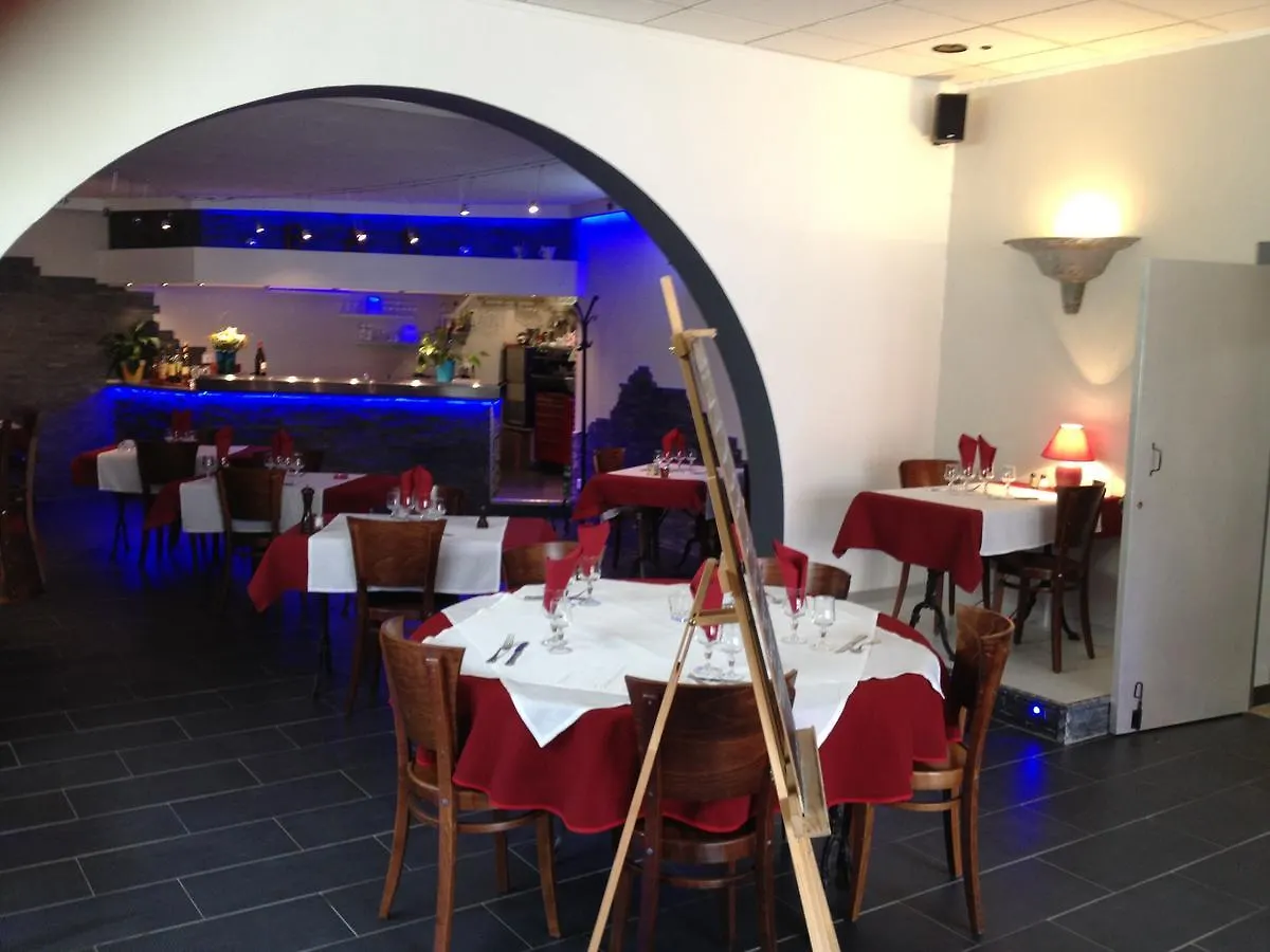 ** Hotel Le Signoret Sault Frankreich
